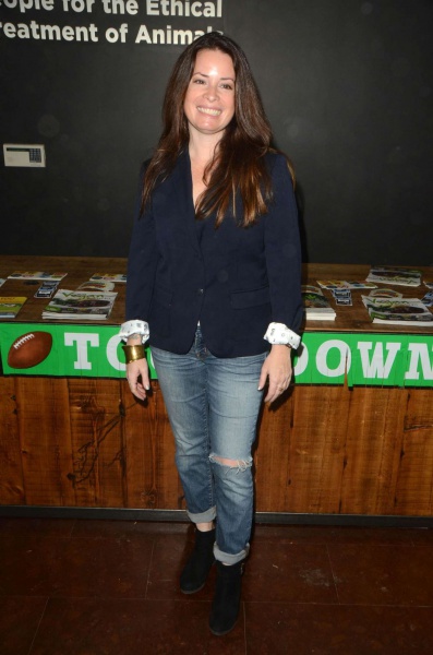 holly-marie-combs-at-peta-superbowl-party-in-los-angeles-01-30-2016_2.jpg
