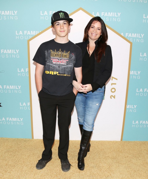 holly-marie-combs-la-family-housing-awards-in-los-angeles-04-27-2017-2.jpg