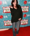 65952_Celebutopia-Shannen_Doherty-LG05s_Mobile_TV_Party_in_Los_Angeles-05_122_706lo.jpg